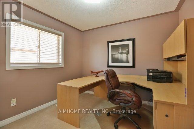 390 Grovehill Road, Oakville, Ontario  L6H 6P3 - Photo 11 - W13674226