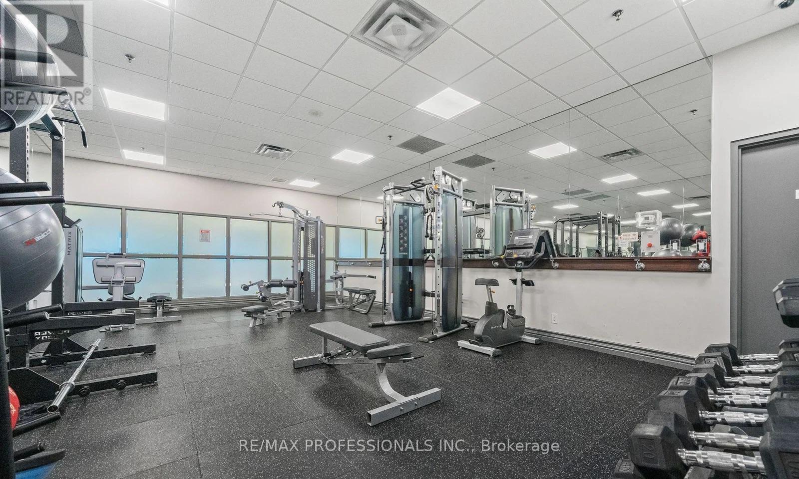 1511 - 339 Rathburn Road W, Mississauga, Ontario  L5B 0C8 - Photo 30 - W13674228