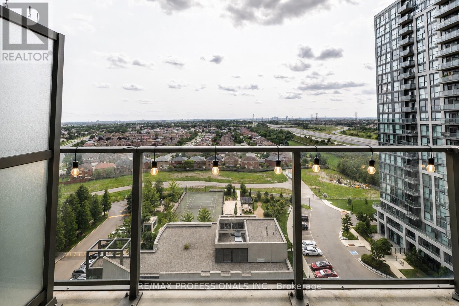 1511 - 339 Rathburn Road W, Mississauga, Ontario  L5B 0C8 - Photo 9 - W13674228