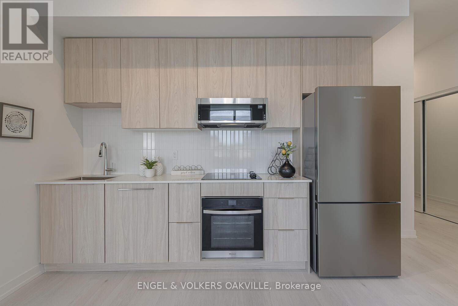 135 - 2501 Saw Whet Boulevard, Oakville, Ontario  L6M 5N2 - Photo 13 - W13674242