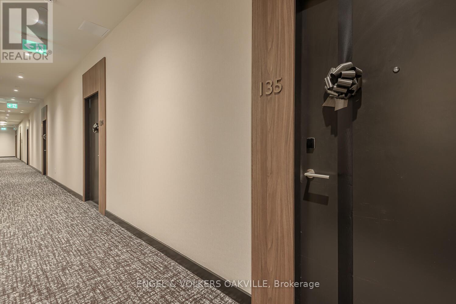 135 - 2501 Saw Whet Boulevard, Oakville, Ontario  L6M 5N2 - Photo 8 - W13674242