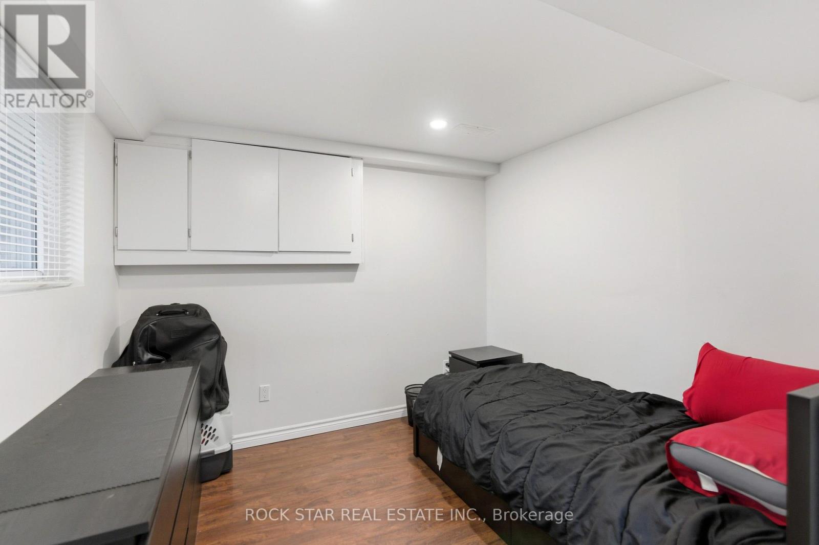 Bsmt - 111 Britten Close, Hamilton, Ontario  L9C 4K1 - Photo 11 - X13674222