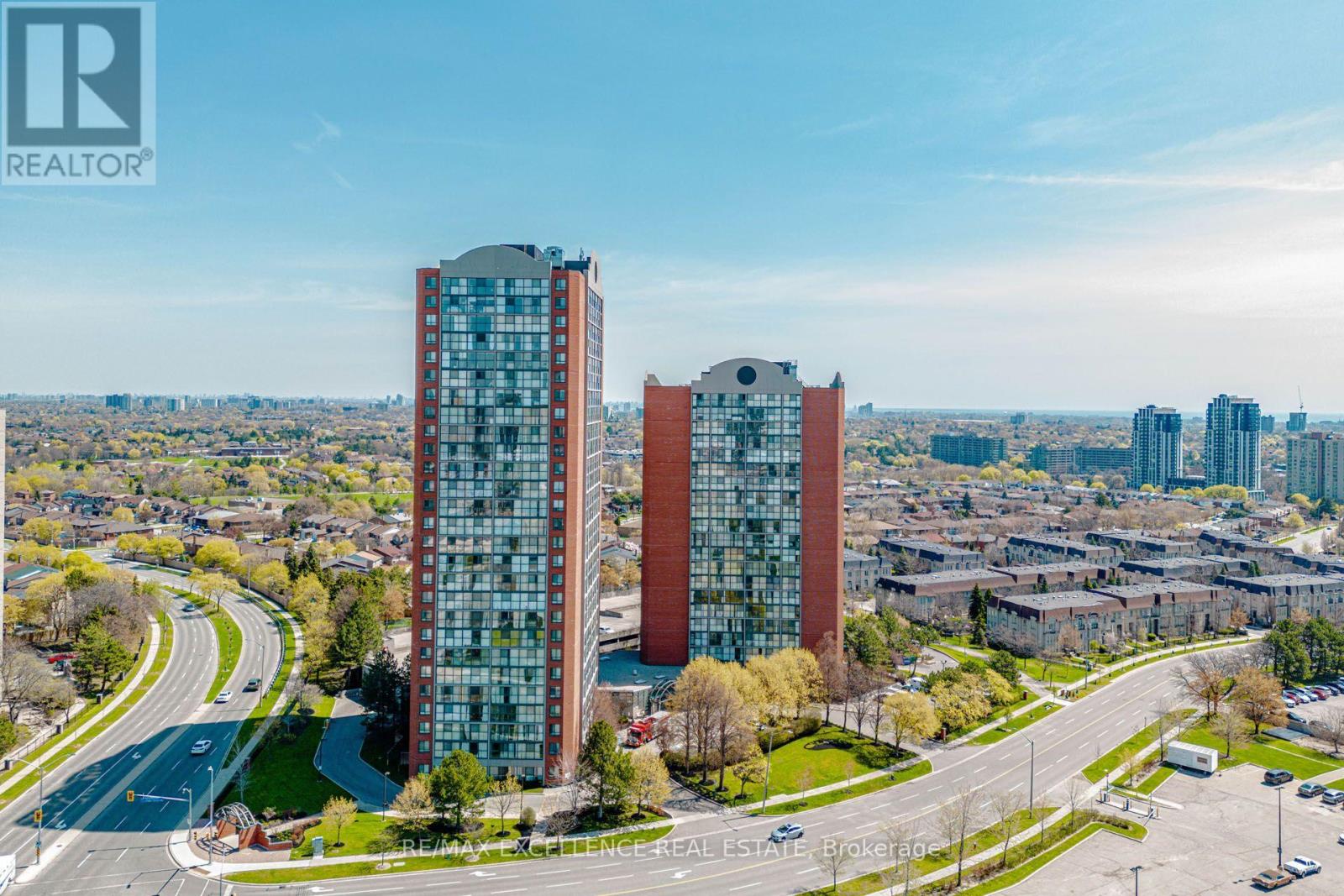 202 - 4205 Shipp Drive, Mississauga, Ontario  L4Z 2Y9 - Photo 3 - W13590666