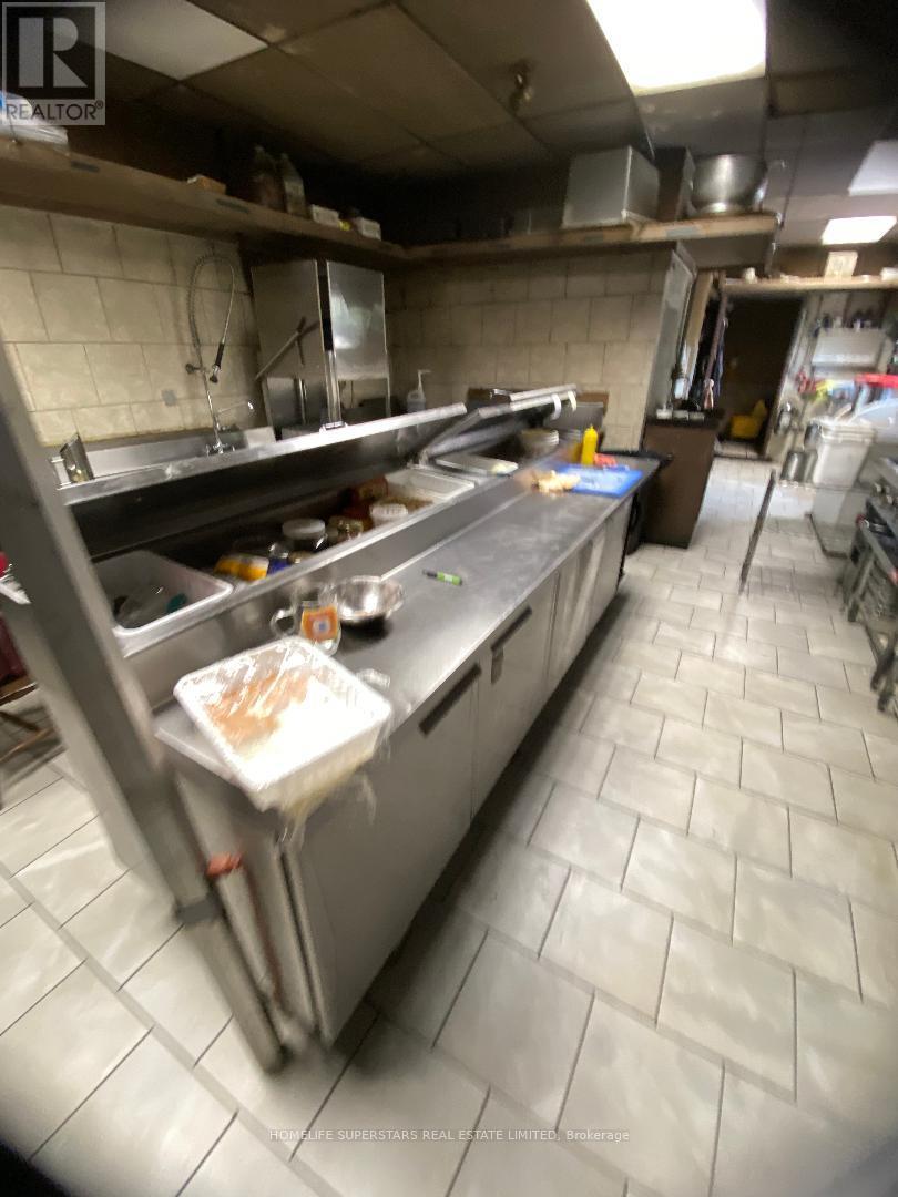 5991 Lundys Lane E, Niagara Falls, Ontario L2G 1T2 - Photo 21 - X13650662
