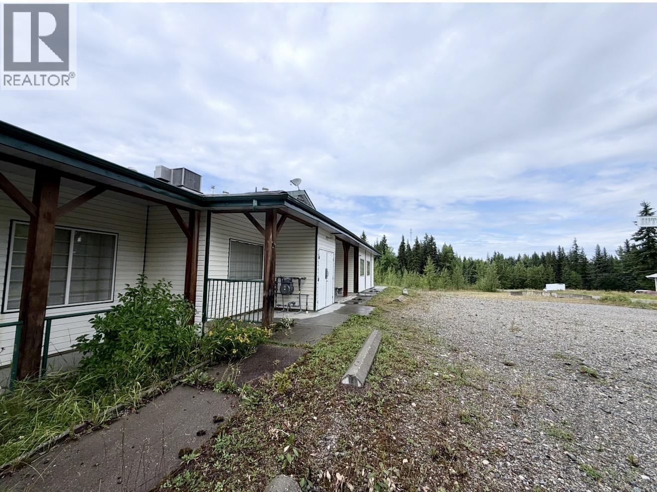 2901 Pinnacles Road, Quesnel, British Columbia  V2J 7G9 - Photo 31 - C8081228