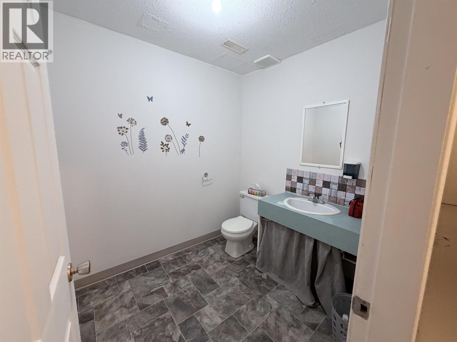 2901 Pinnacles Road, Quesnel, British Columbia  V2J 7G9 - Photo 22 - C8081228