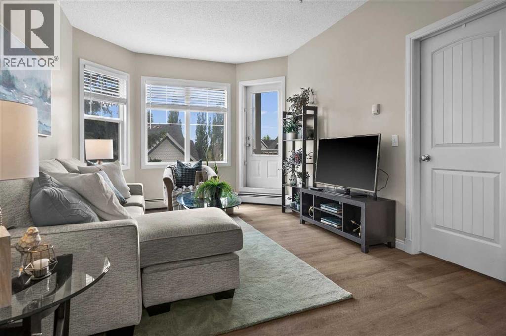 219, 8 Prestwick Pond Terrace SE, Calgary, Alberta  T2Z 4P3 - Photo 10 - A2299689