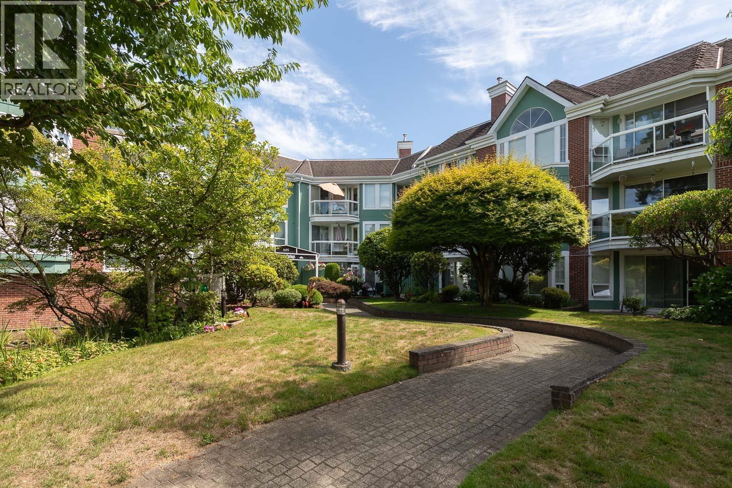 208 1695 Augusta Avenue, Burnaby, British Columbia  V5A 4S8 - Photo 31 - R3154473