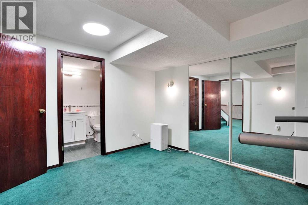 16 Sun Harbour Crescent Se, Calgary, Alberta  T2X 3B1 - Photo 30 - A2334713