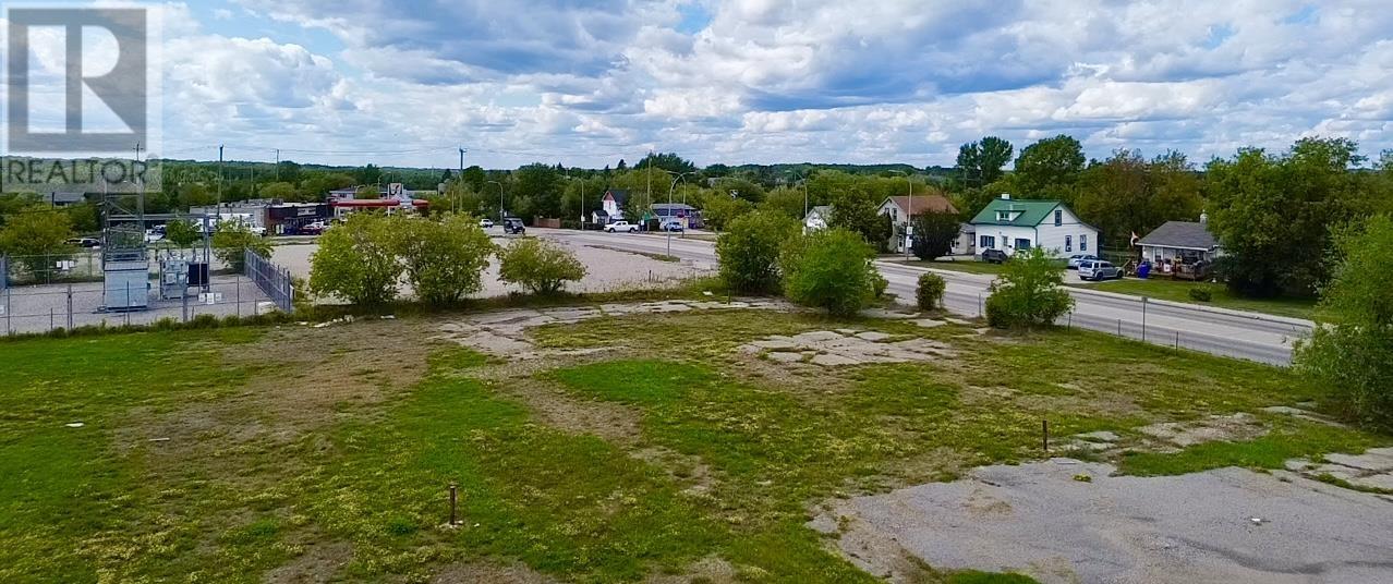 238 Government ST, Dryden, Ontario