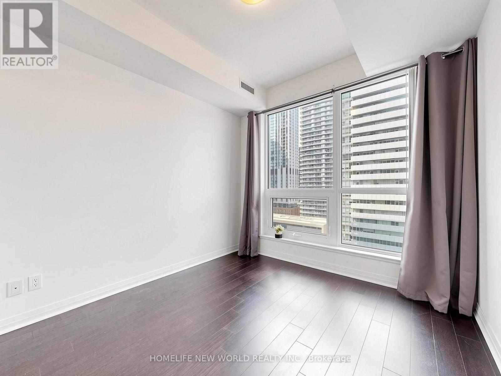 1901 - 8 Mercer Street, Toronto, Ontario M5V 0C4 - Photo 19 - C13575850
