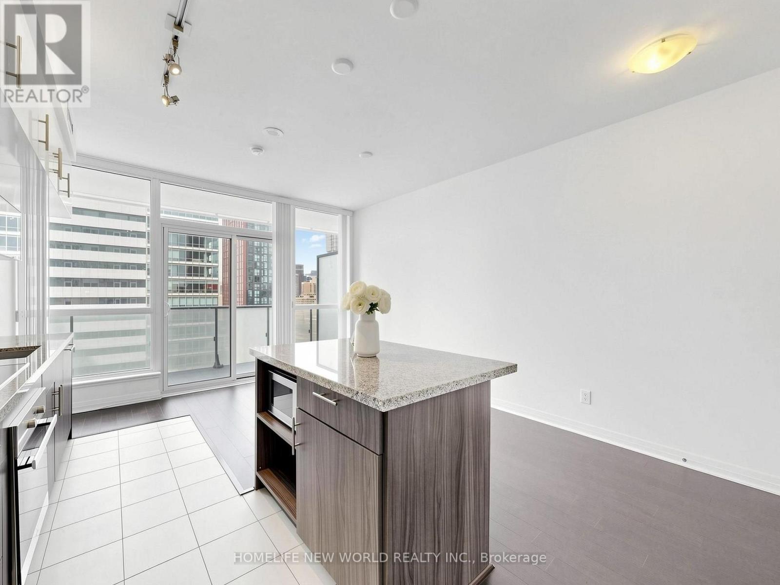1901 - 8 Mercer Street, Toronto, Ontario M5V 0C4 - Photo 15 - C13575850