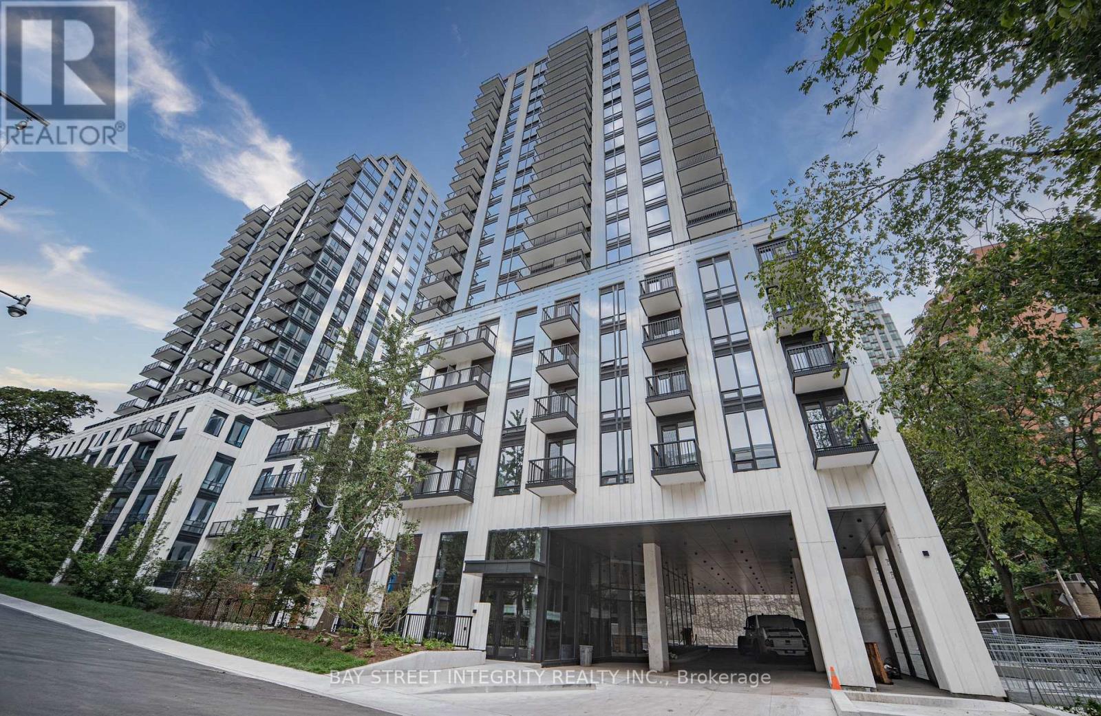 503 - 91 MONTCLAIR AVENUE, Toronto, Ontario