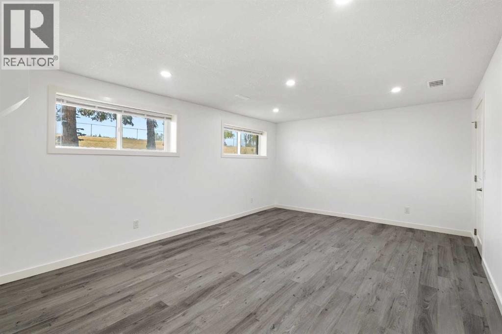 6008 Dalgetty Drive Nw, Calgary, Alberta  T3A 1J3 - Photo 22 - A2335531