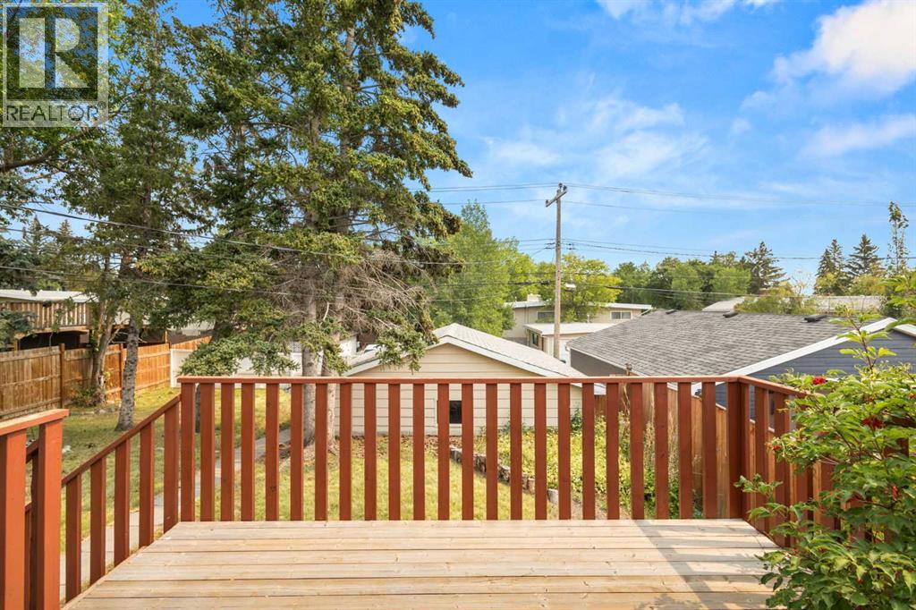 6008 Dalgetty Drive Nw, Calgary, Alberta  T3A 1J3 - Photo 32 - A2335531