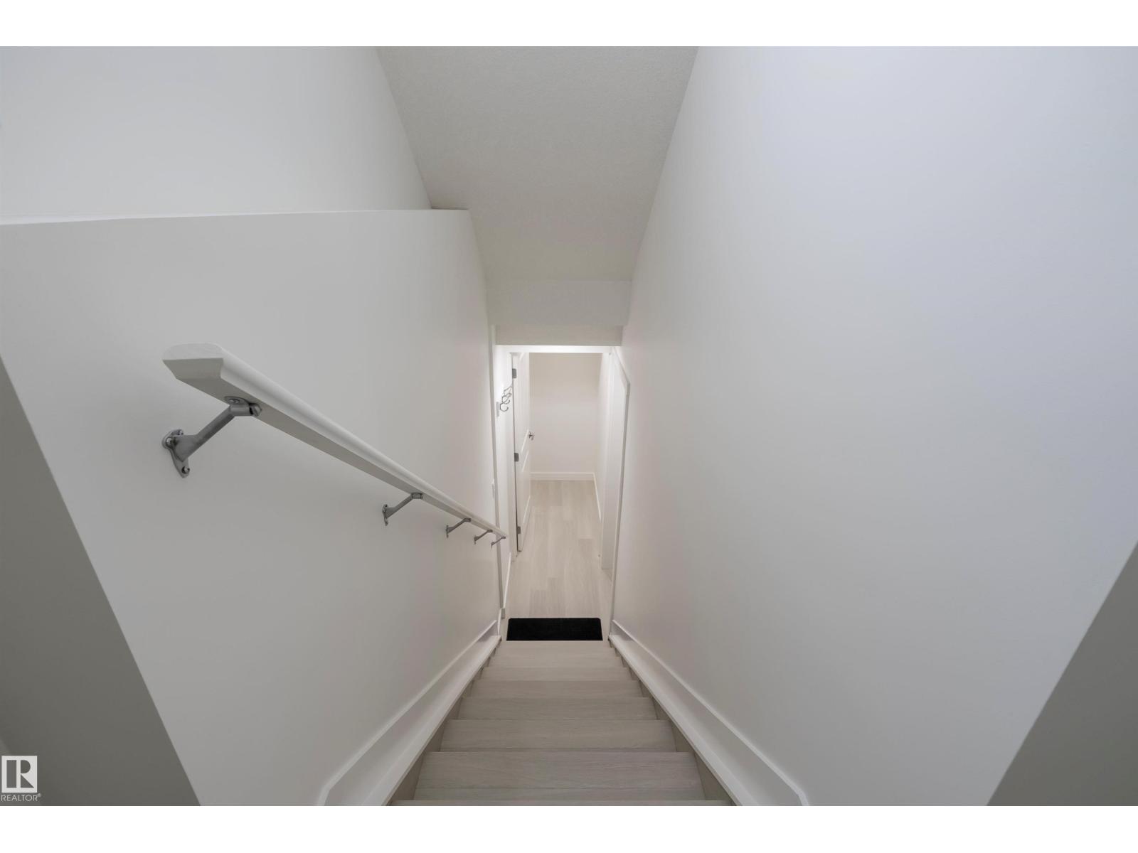9307 221 St Nw, Edmonton, Alberta  T5T 6C9 - Photo 35 - E4503743