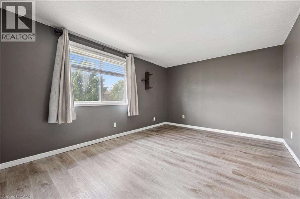 750 Erinbrook Drive Unit# 2, Kitchener, Ontario  N2E 2S7 - Photo 18 - 40855803