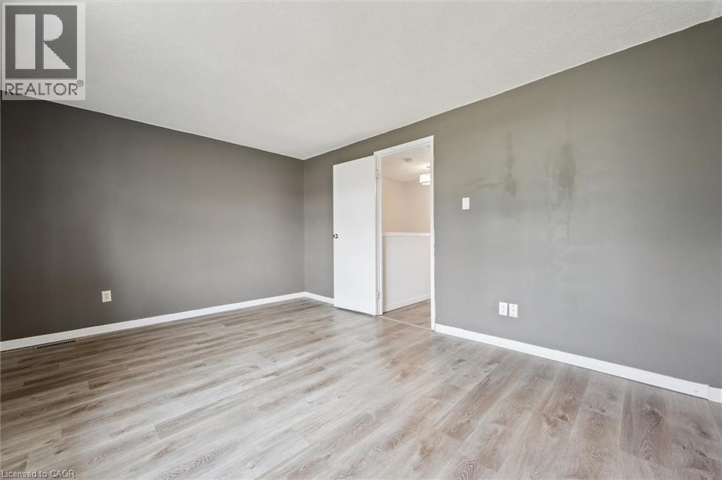 750 Erinbrook Drive Unit# 2, Kitchener, Ontario  N2E 2S7 - Photo 19 - 40855803