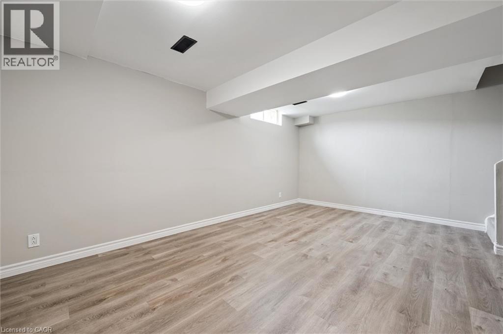 750 Erinbrook Drive Unit# 2, Kitchener, Ontario  N2E 2S7 - Photo 22 - 40855803