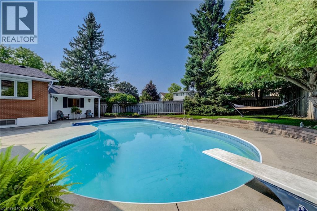 298 Creighton Court, Waterloo, Ontario  N2K 1W6 - Photo 31 - 40855414