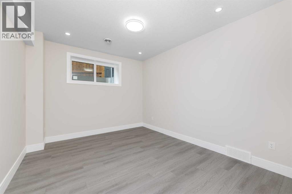 1004 Waterford Drive, Chestermere, Alberta  T1X 2T7 - Photo 48 - A2335891