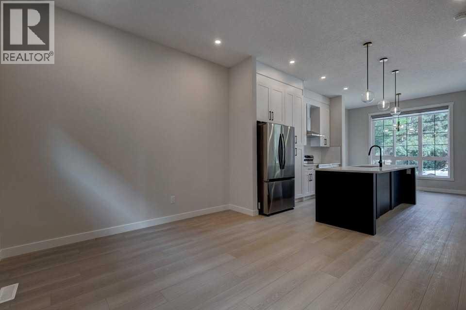 602 11 Avenue NE, Calgary, Alberta  T2E 0Z7 - Photo 12 - A2337405