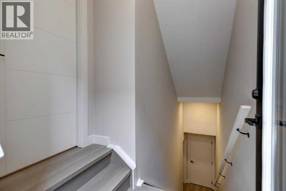 602 11 Avenue NE, Calgary, Alberta  T2E 0Z7 - Photo 37 - A2337405