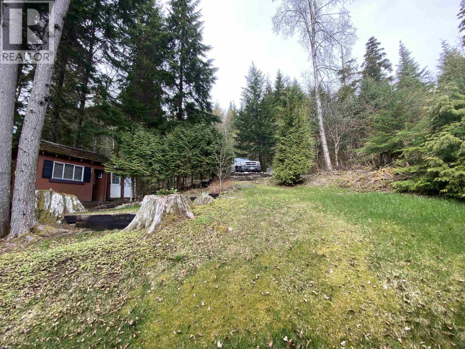 2878 SQUIRREL POINT ROAD Lakelse Lake Photo 27