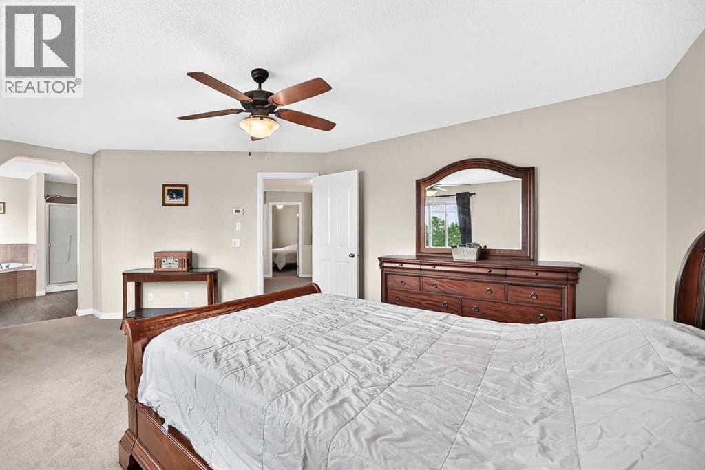 212 Aspenmere Close, Chestermere, Alberta  T1X 0G3 - Photo 18 - A2335519