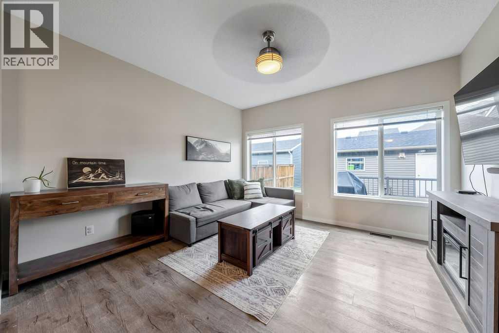 132 Evansborough Way NW, Calgary, Alberta T3P 1B1 - Photo 11 - A2335940