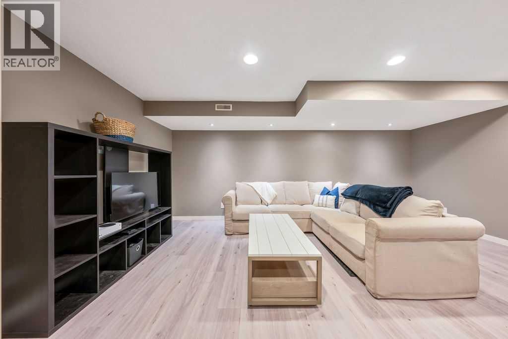 132 Evansborough Way NW, Calgary, Alberta T3P 1B1 - Photo 24 - A2335940