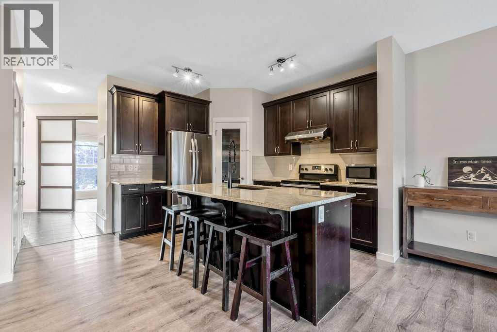 132 Evansborough Way NW, Calgary, Alberta T3P 1B1 - Photo 8 - A2335940