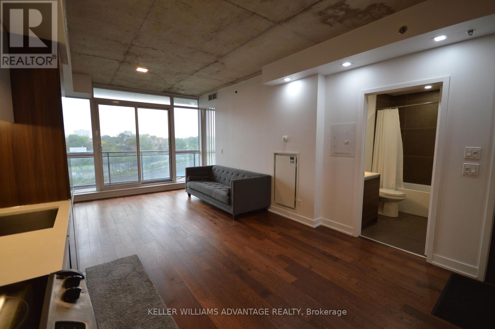 610 - 20 Minowan Miikan Lane, Toronto, Ontario  M6J 0E5 - Photo 7 - C13674320