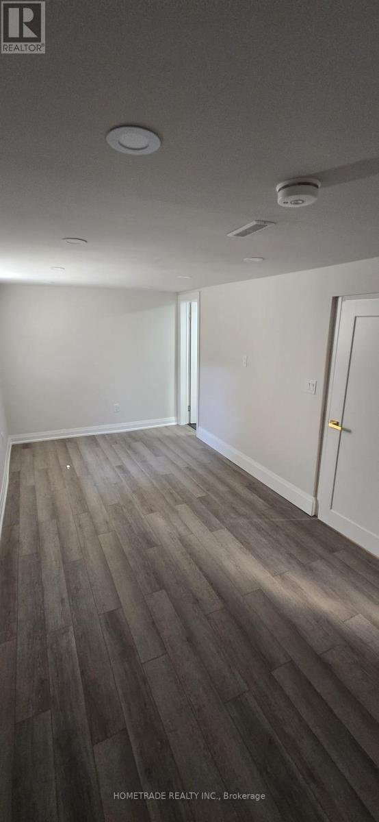 14 Chaucer Crescent, Barrie, Ontario  L4N 4T7 - Photo 10 - S13674288