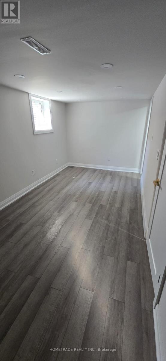 14 Chaucer Crescent, Barrie, Ontario  L4N 4T7 - Photo 11 - S13674288