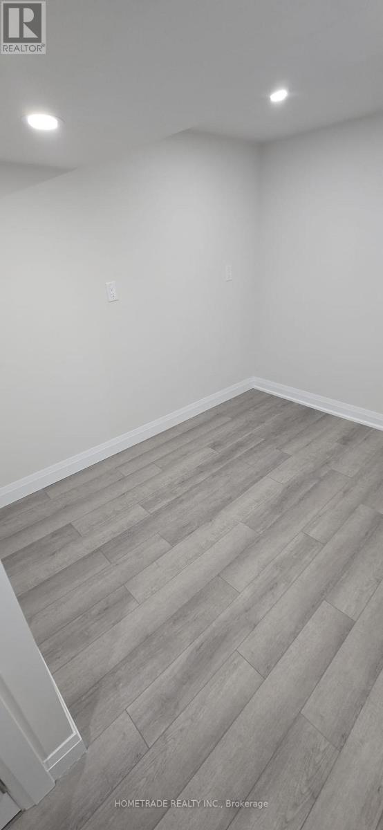 14 Chaucer Crescent, Barrie, Ontario  L4N 4T7 - Photo 9 - S13674288
