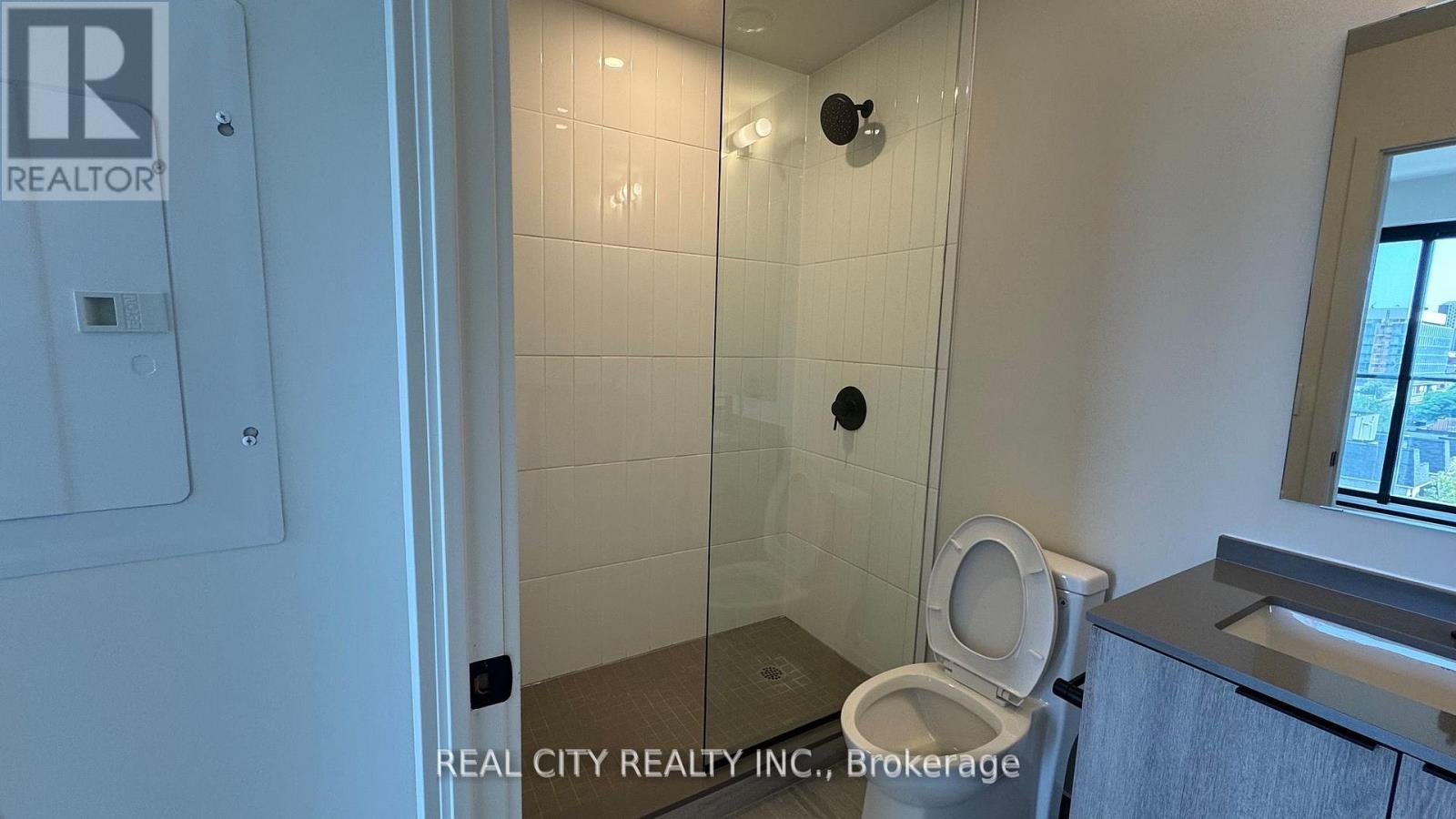 711 - 181 Sterling Road, Toronto, Ontario  M6R 2B2 - Photo 15 - C13541360