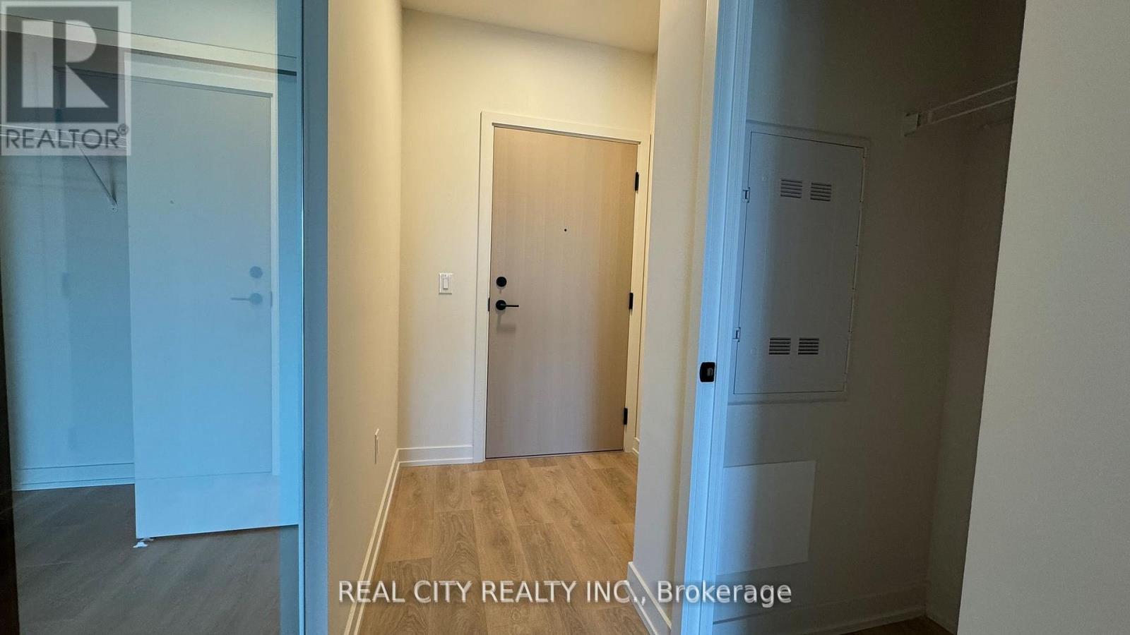 711 - 181 Sterling Road, Toronto, Ontario  M6R 2B2 - Photo 16 - C13541360