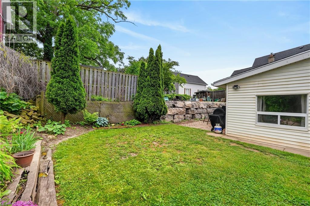4956 Beam Street, Beamsville, Ontario  L3J 0K2 - Photo 2 - 40838157