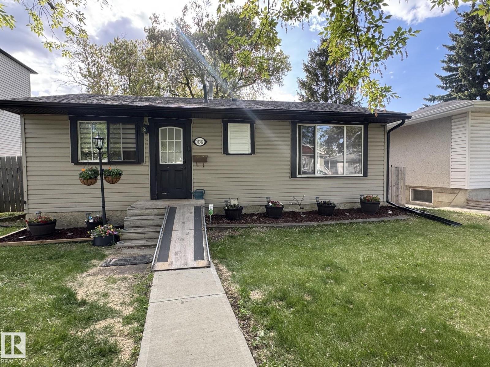 10312 154 ST NW, edmonton, Alberta