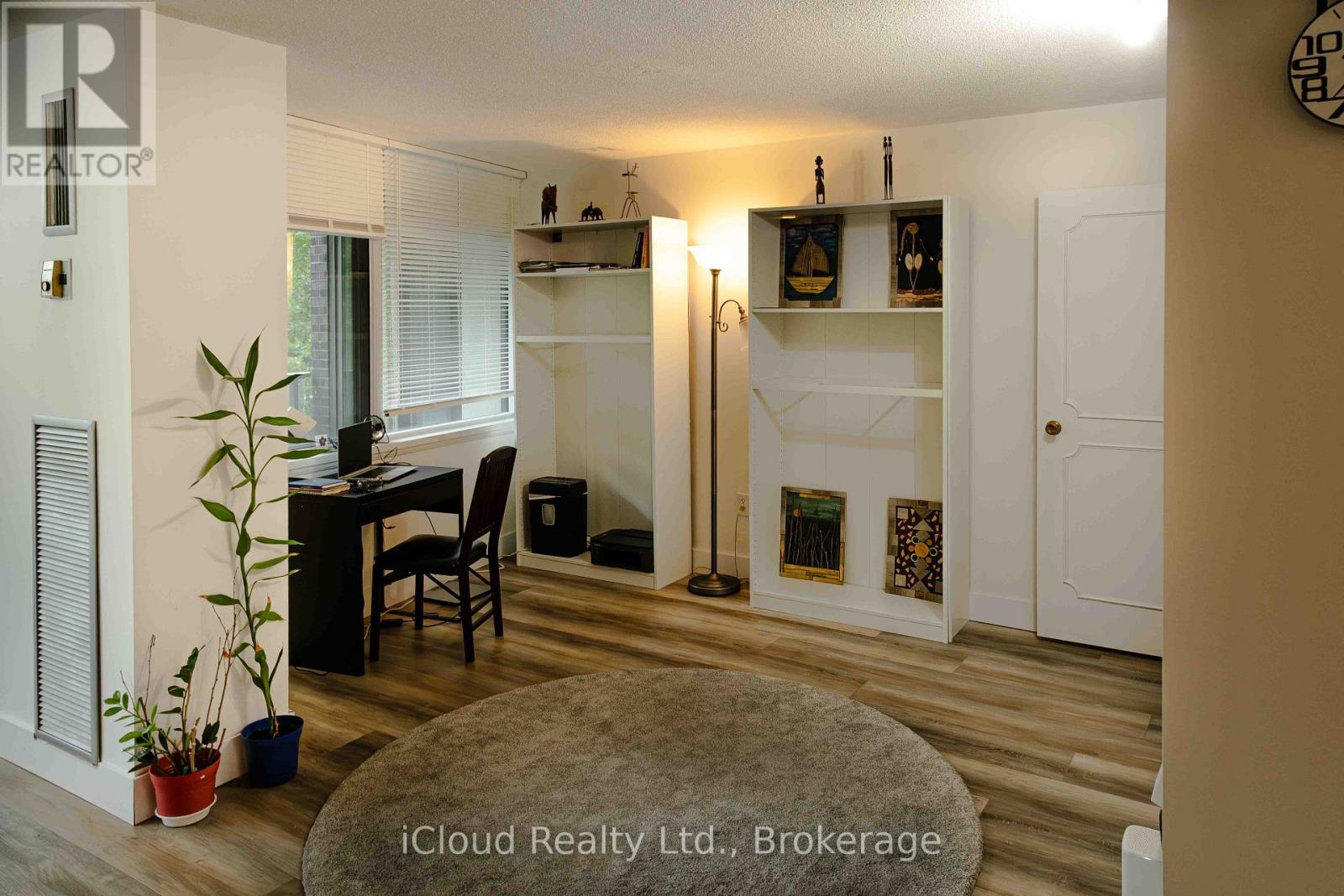 306 - 3100 Kirwin Avenue N, Mississauga, Ontario L5A 3S6 - Photo 17 - W13166508