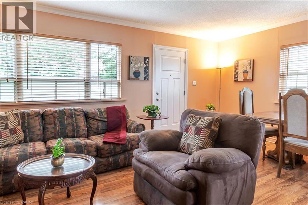 207 Green Road, Stoney Creek, Ontario  L8E 2A4 - Photo 13 - 40849761