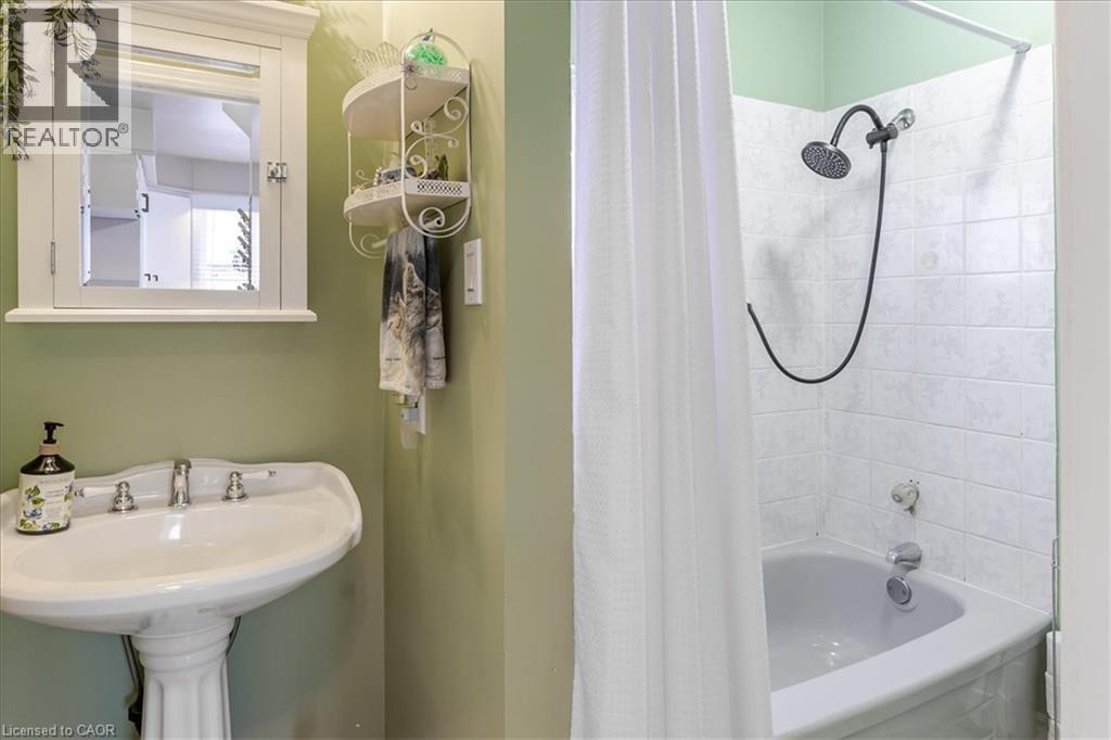 207 Green Road, Stoney Creek, Ontario  L8E 2A4 - Photo 24 - 40849761