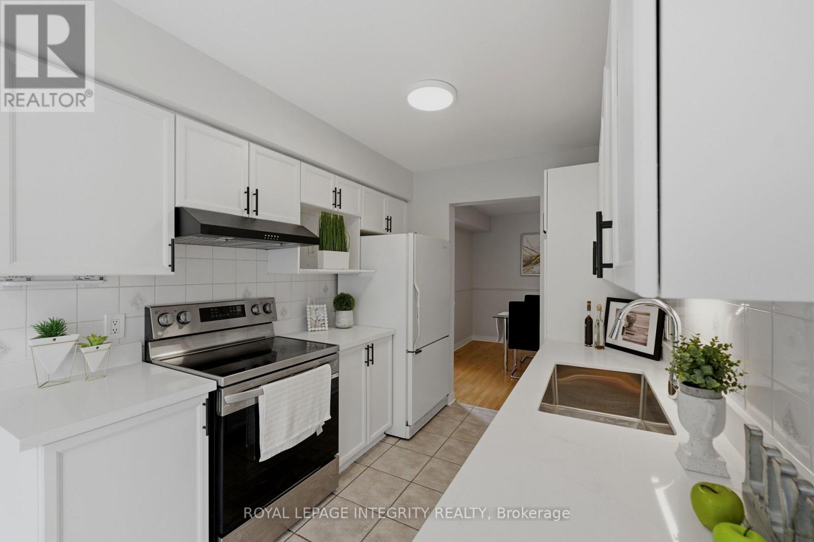 20 Redding Way, Ottawa, Ontario  K2G 6C2 - Photo 10 - X13674390