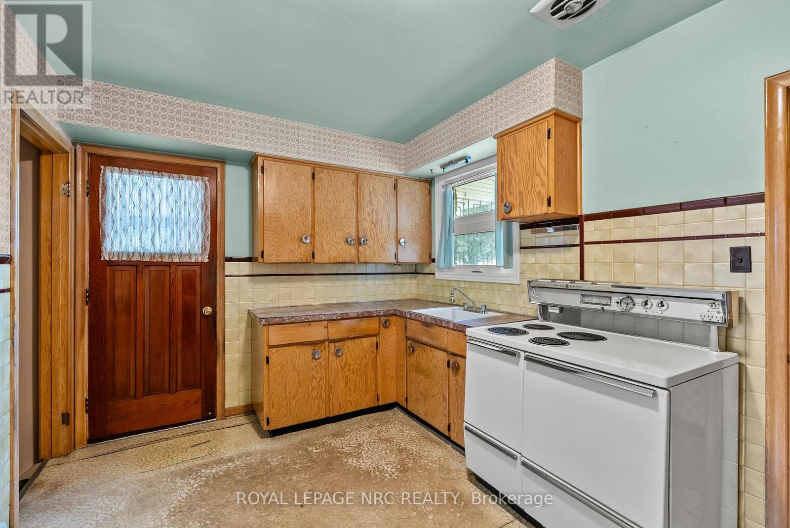 552 Bunting Road, St. Catharines, Ontario  L2M 3A5 - Photo 17 - X13674360