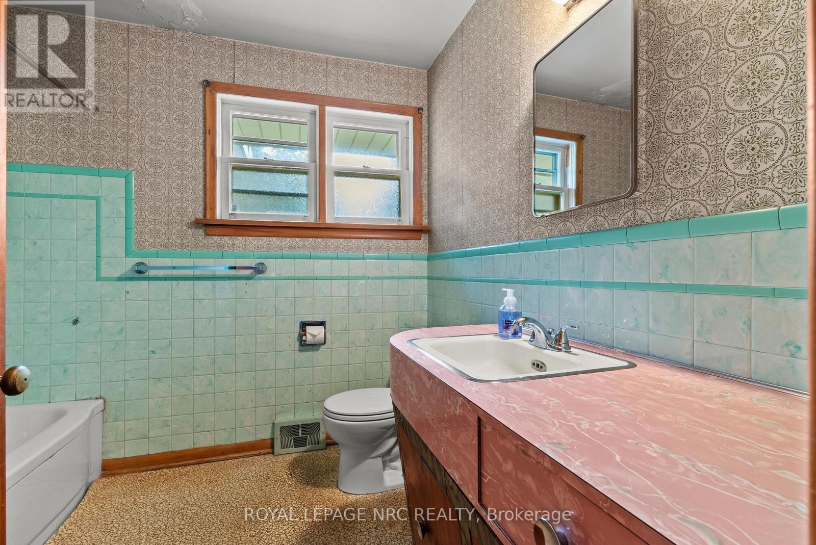 552 Bunting Road, St. Catharines, Ontario  L2M 3A5 - Photo 23 - X13674360