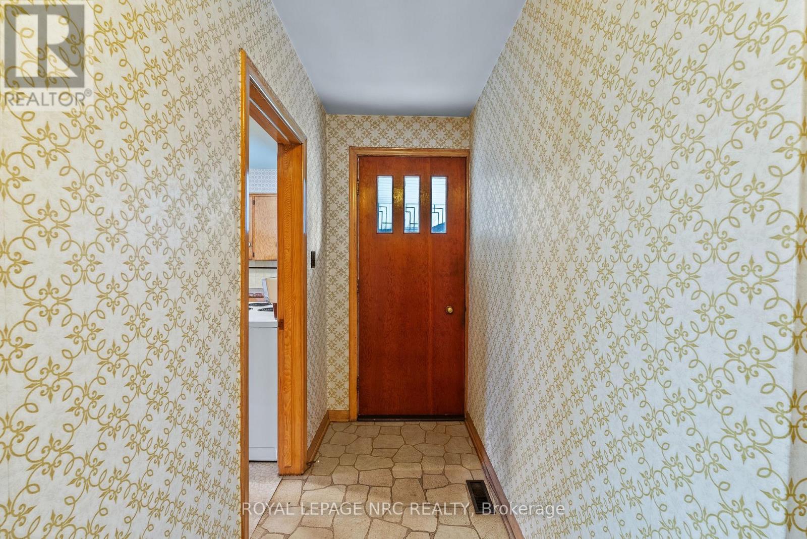 552 Bunting Road, St. Catharines, Ontario  L2M 3A5 - Photo 6 - X13674360
