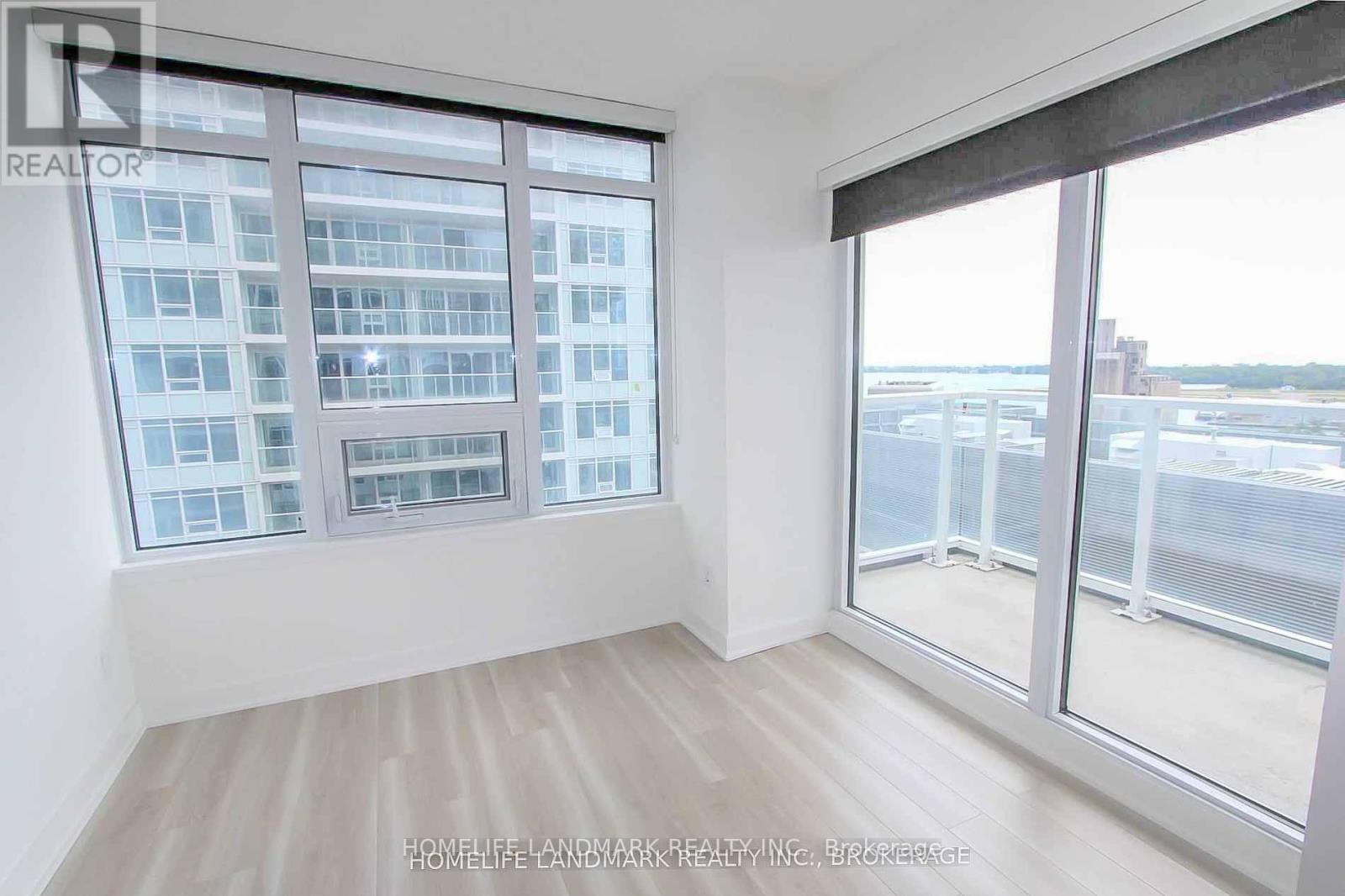 1711 - 19 Bathurst Street, Toronto, Ontario  M5V 0N2 - Photo 10 - C13674374