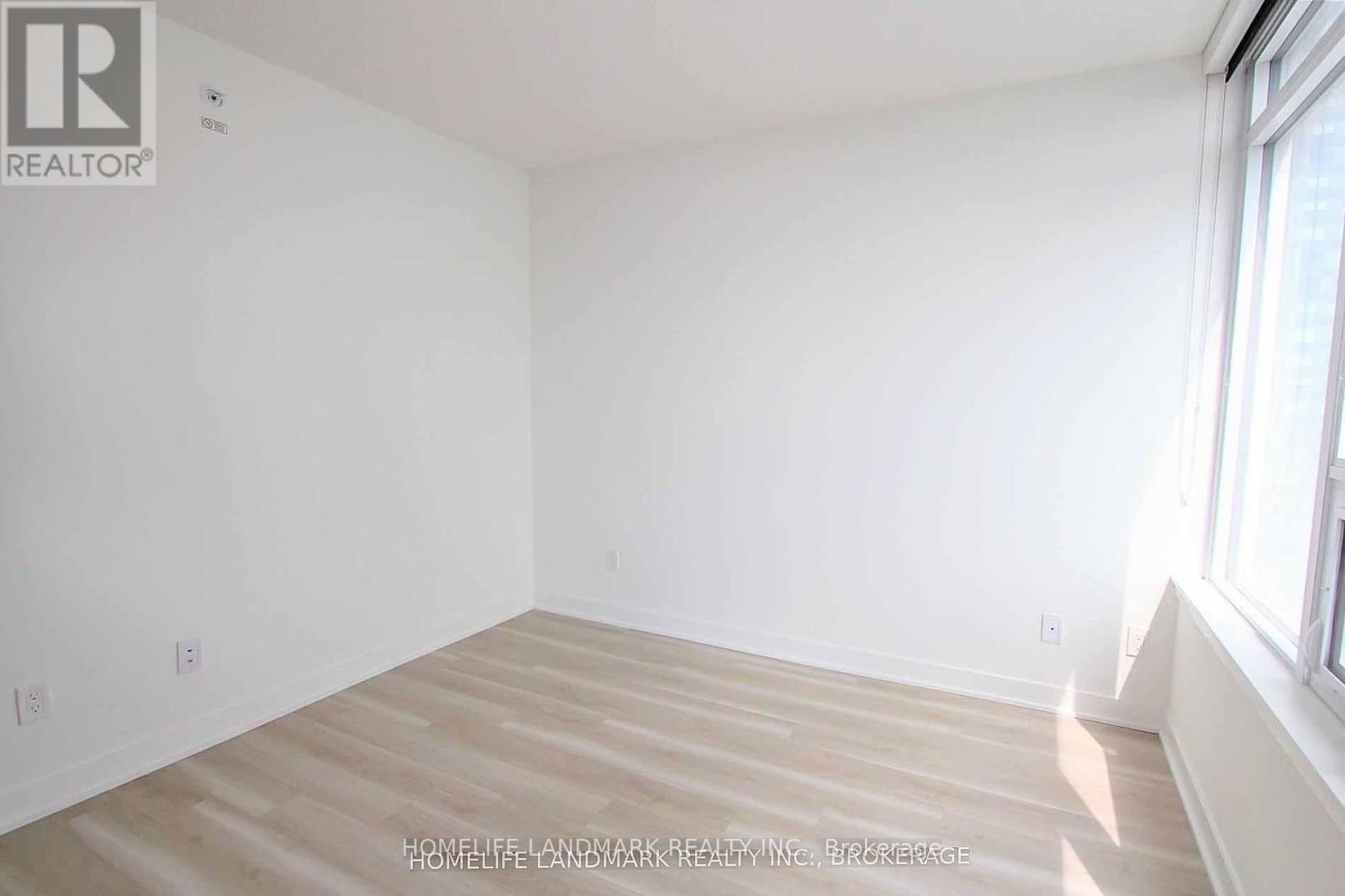 1711 - 19 Bathurst Street, Toronto, Ontario  M5V 0N2 - Photo 11 - C13674374