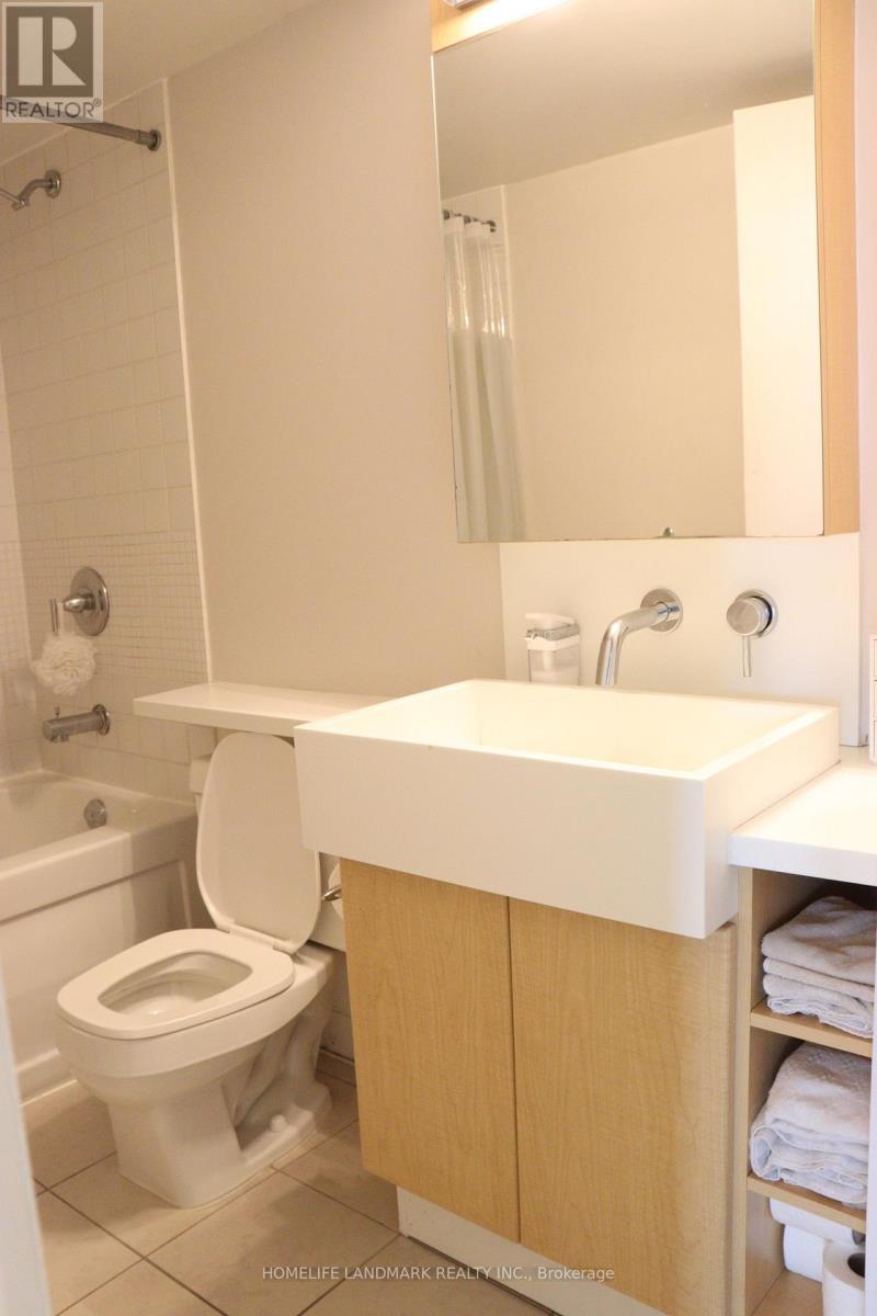 1508 - 11 Brunel Court, Toronto, Ontario  M5V 3Y3 - Photo 8 - C13674376